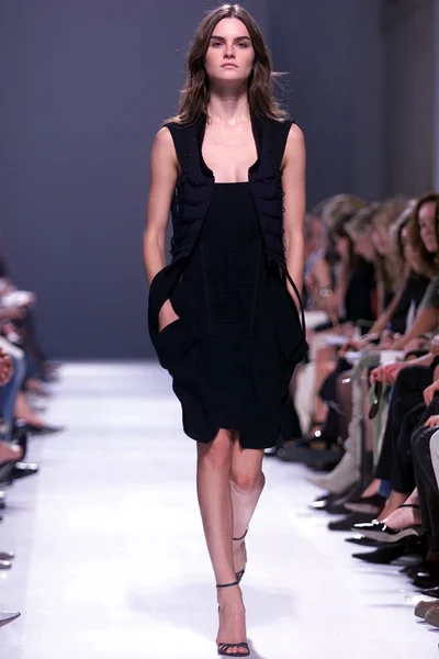 Look 37